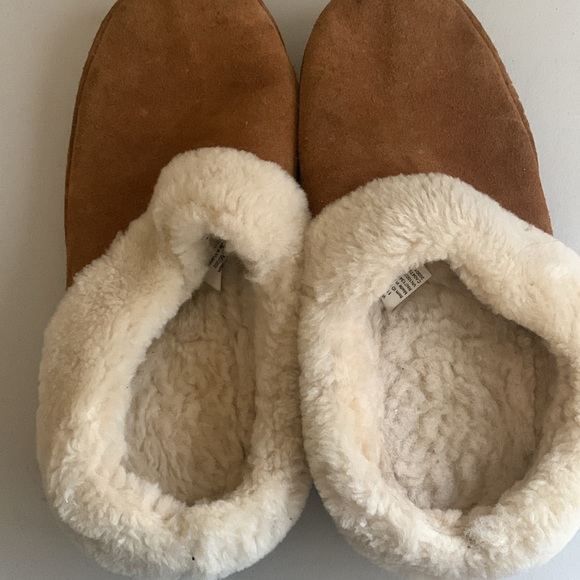 LL Bean Shearling Slippers Women’s Size 11 - Picture 5 of 6